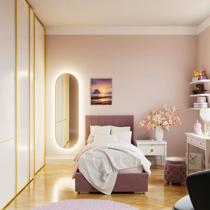 c8d6b990-af01-4e57-9d75-311c361e5e47